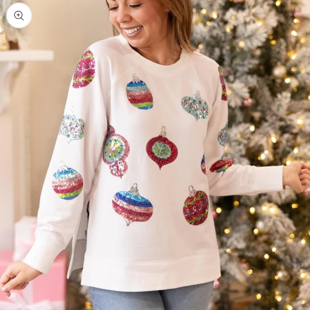 Mary Square - Katie Sequin Ornaments Sweatshirt with Side Slits - XL